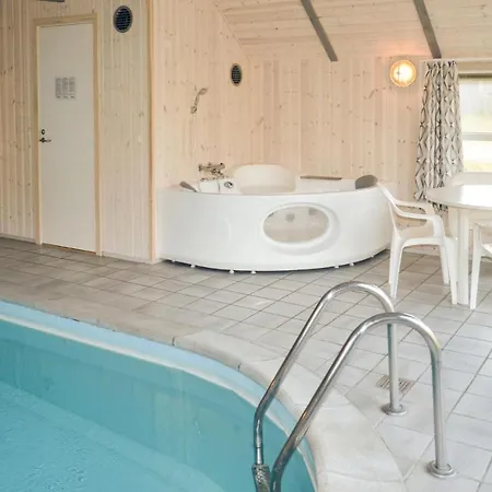 Σπίτι διακοπών Beautiful In Ringkobing With Kitchen Søndervig