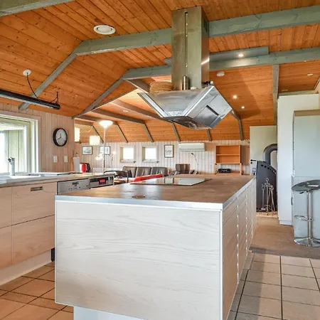 Σπίτι διακοπών Beautiful In Ringkobing With Kitchen *